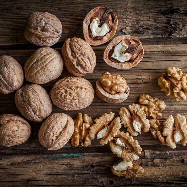 Walnuts Acidic